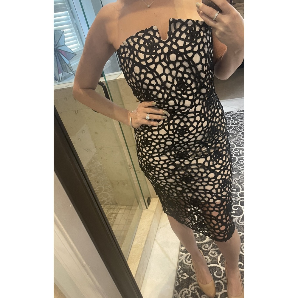 Romeo & Juliet Couture Black Nude Floral Lace Strapless Midi Dress RJ37083 M